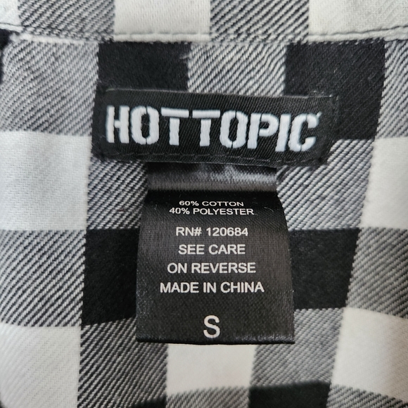 Hot Topic Plaid Button Down Shirt Size S - Picture 4 of 8